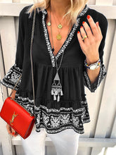 Load image into Gallery viewer, Casual V-Neck Print Top

