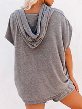 Load image into Gallery viewer, Casual Loose Solid Color Hooded Sleeveless Two-piece Suit
