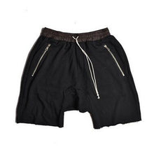 Load image into Gallery viewer, Zip Pocket Drawstring Solid Color Shorts
