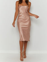 Load image into Gallery viewer, Tight Cross Strap Halter Evening Dress
