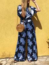 Load image into Gallery viewer, Fashionable Elegant Loose Short Sleeve Top Pants Geometric Suit
