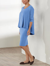 Load image into Gallery viewer, Simple Casual Loose Round Neck Top Skirt Suit
