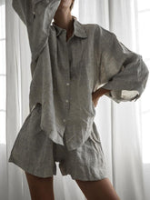 Load image into Gallery viewer, Fashion Simple Casual Loose Shirt Shorts Suit

