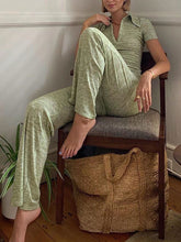 Load image into Gallery viewer, Simple Casual Loose Short Sleeve V Neck Top Knitted Suit
