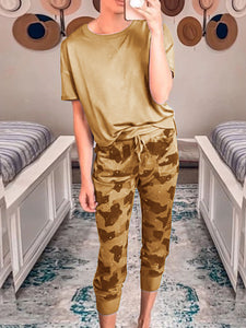 Solid Color Round Neck T-Shirt and Drawstring Camouflage Lounge Pants Set