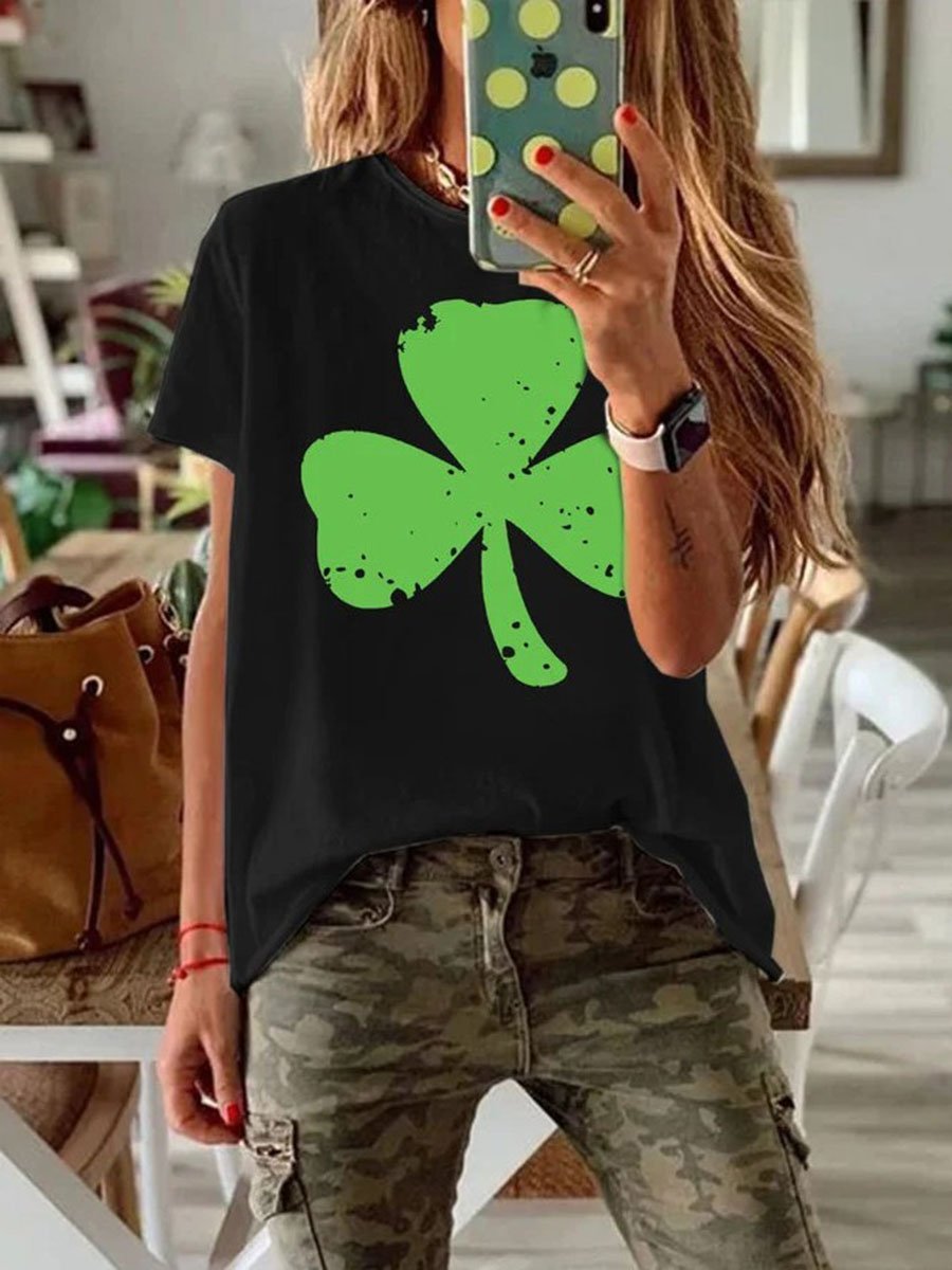 Short-sleeved Clover Printed Casual Round Neck Top
