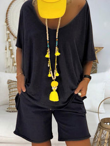 Two-piece Suit with Wings Printed on The Back of Casual Round Neck