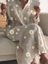 Load image into Gallery viewer, Fashionable Daisy Print Casual Wild Dress
