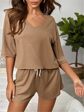 Load image into Gallery viewer, V-neck Clear Color Loose Suit
