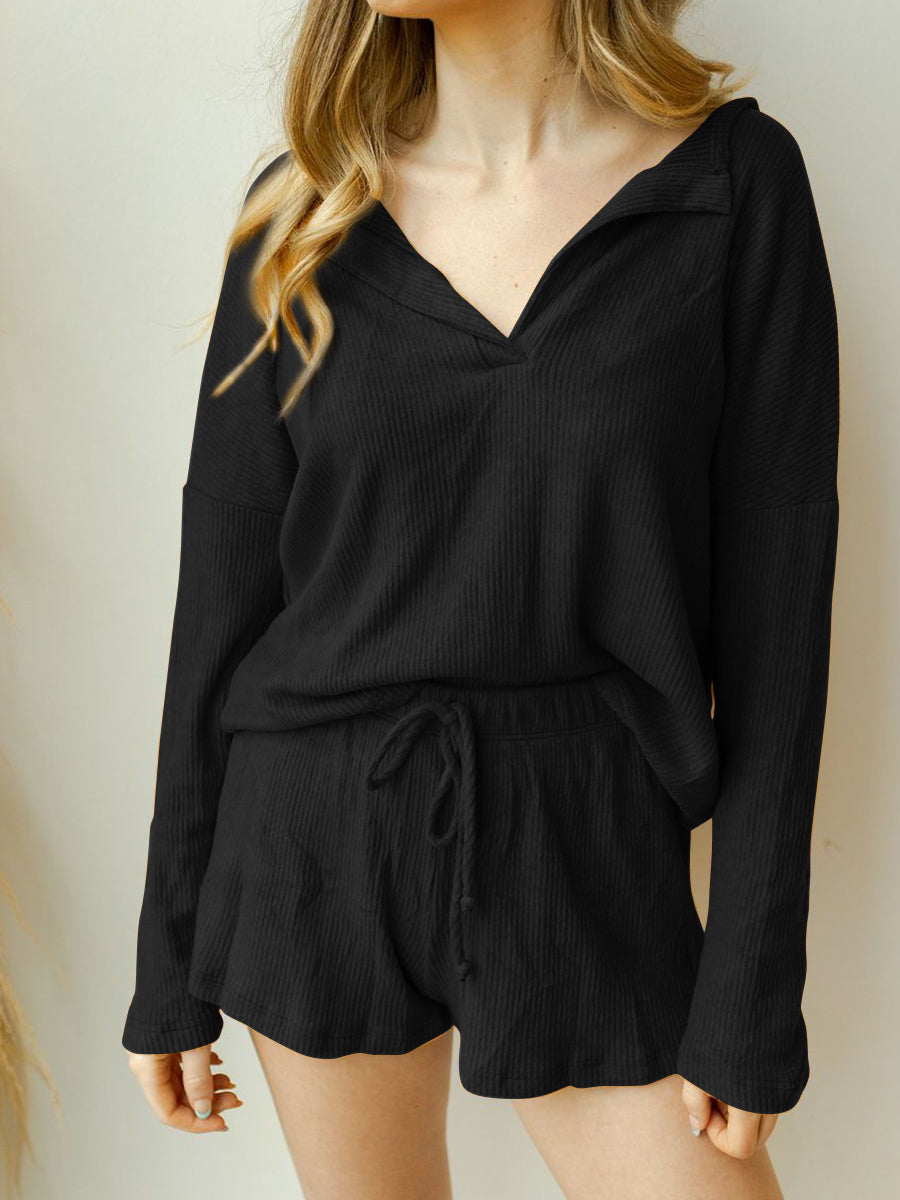 V-neck Long-sleeved Knitted Solid Color Suit