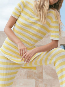 Round neck short sleeve striped printed knitted suit