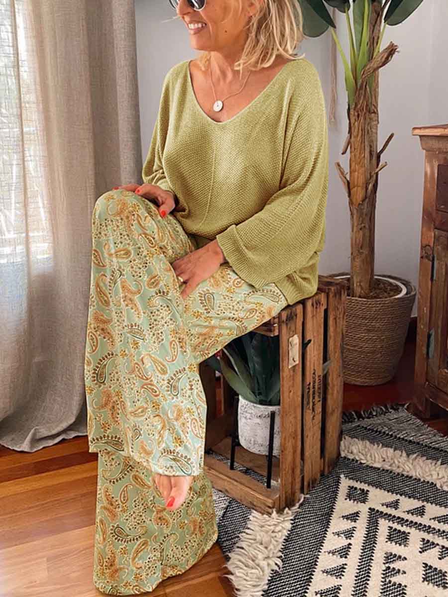 Casual Loose V-Neck Knit Top Floral Print Pants Suit