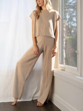 Load image into Gallery viewer, Simple Casual Loose Short Sleeve Top Pants Knitted Suit
