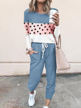 Load image into Gallery viewer, Colorblock Heart-shaped Top and Pants Set
