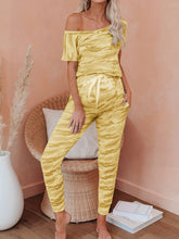 Load image into Gallery viewer, Casual Loose Camouflage Pregnant Women Two-piece Suit
