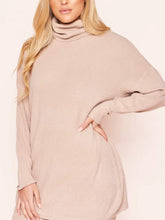 Load image into Gallery viewer, Half-Neck Sweater Trouser Suit
