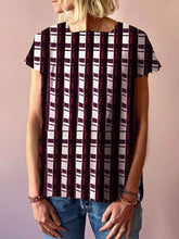 Load image into Gallery viewer, Fashion Casual Check Short-sleeved T-shirt
