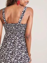 Load image into Gallery viewer, Fashion Strapless Floral Print Maternity Top
