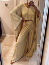 Load image into Gallery viewer, Simple Casual Loose Irregular Flowy Top Pants Set
