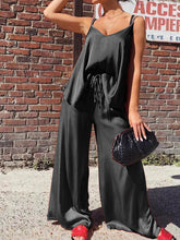 Load image into Gallery viewer, V-neck Solid Color Vest Loose Suit
