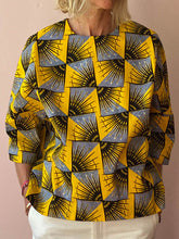 Load image into Gallery viewer, Fashion Round Neck Bohemian Print T-shirt

