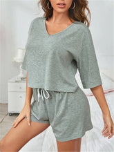 Load image into Gallery viewer, V-neck Clear Color Loose Suit
