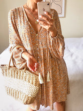 Load image into Gallery viewer, Casual Long Sleeve V-neck Floral Dress
